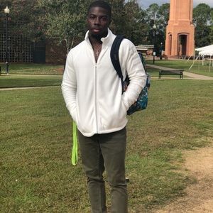 Meet your Posher, Darion